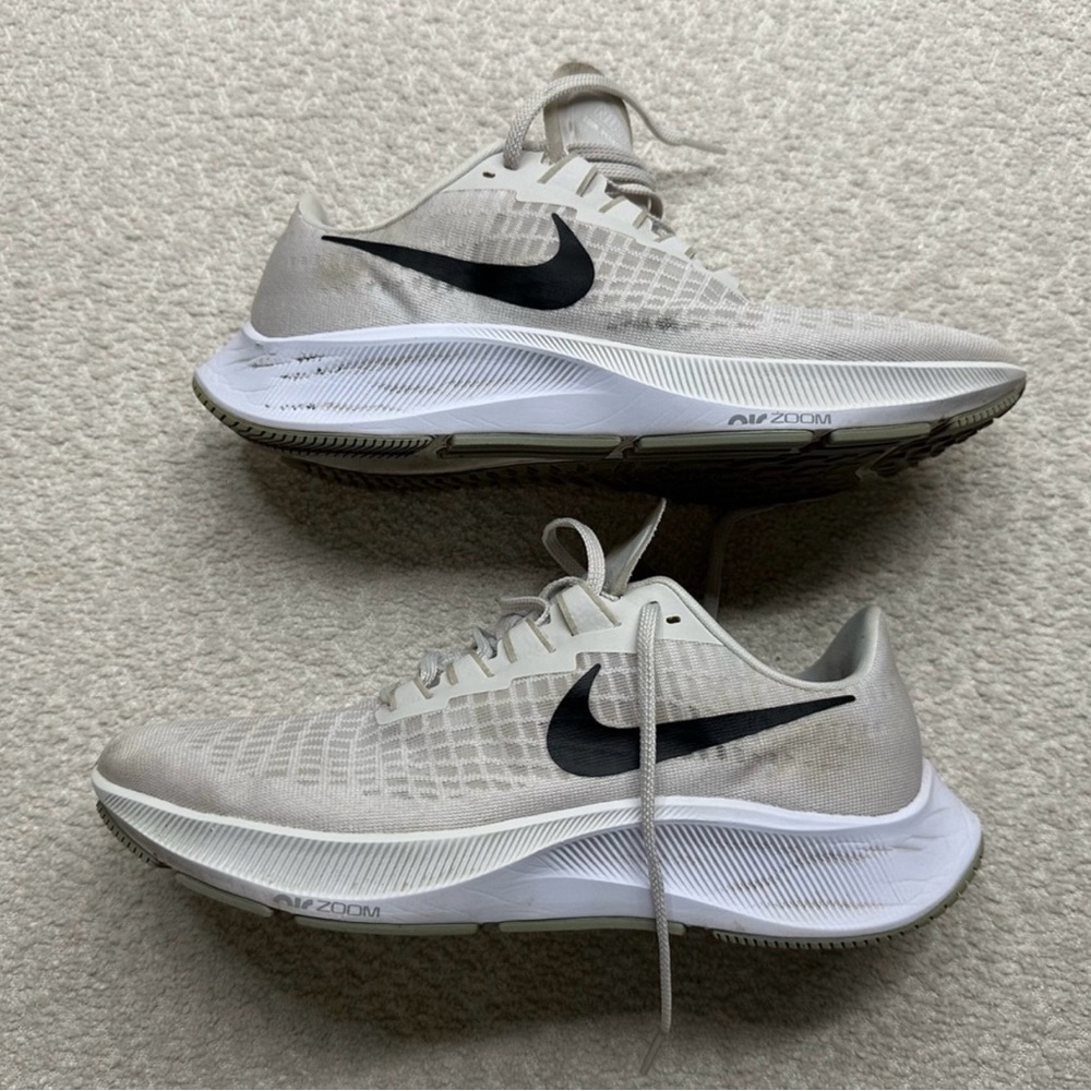 Nike Zoom Pegasus 37 Women’s Sneakers White Size US 9